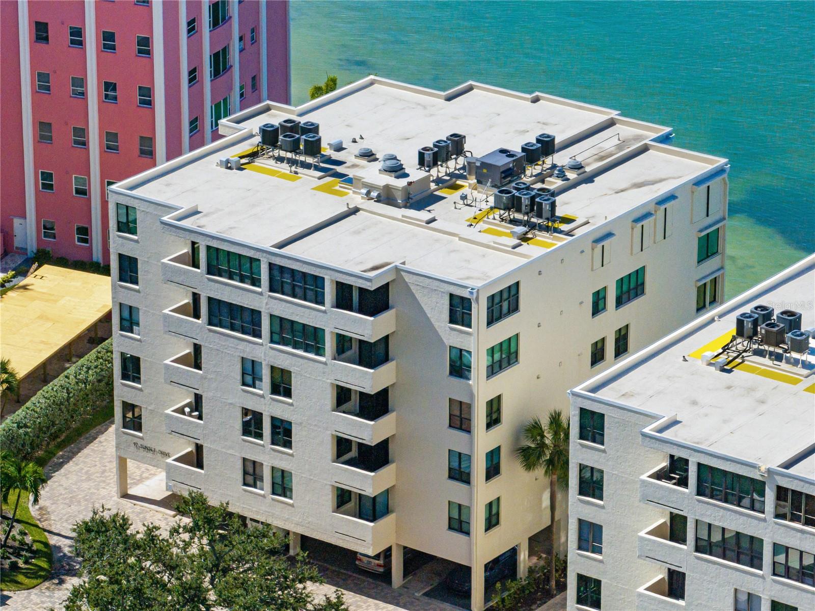 LAWRENCE POINTE II - Residential Lease