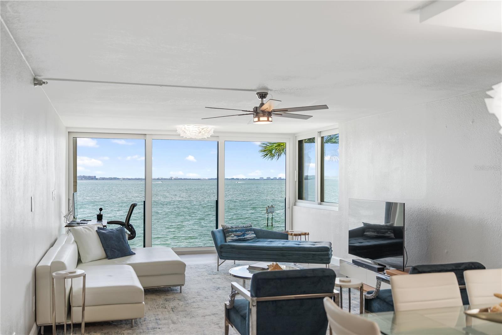 LAWRENCE POINTE II - Residential Lease