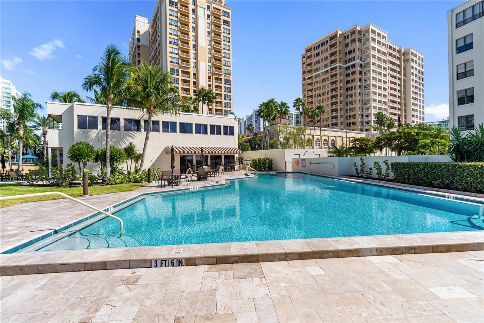 LAWRENCE POINTE II - Residential Lease