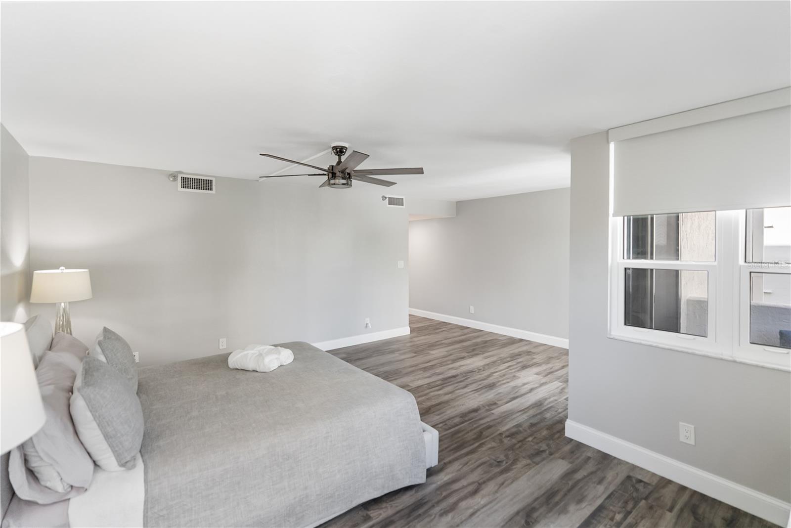 LAWRENCE POINTE II - Residential Lease