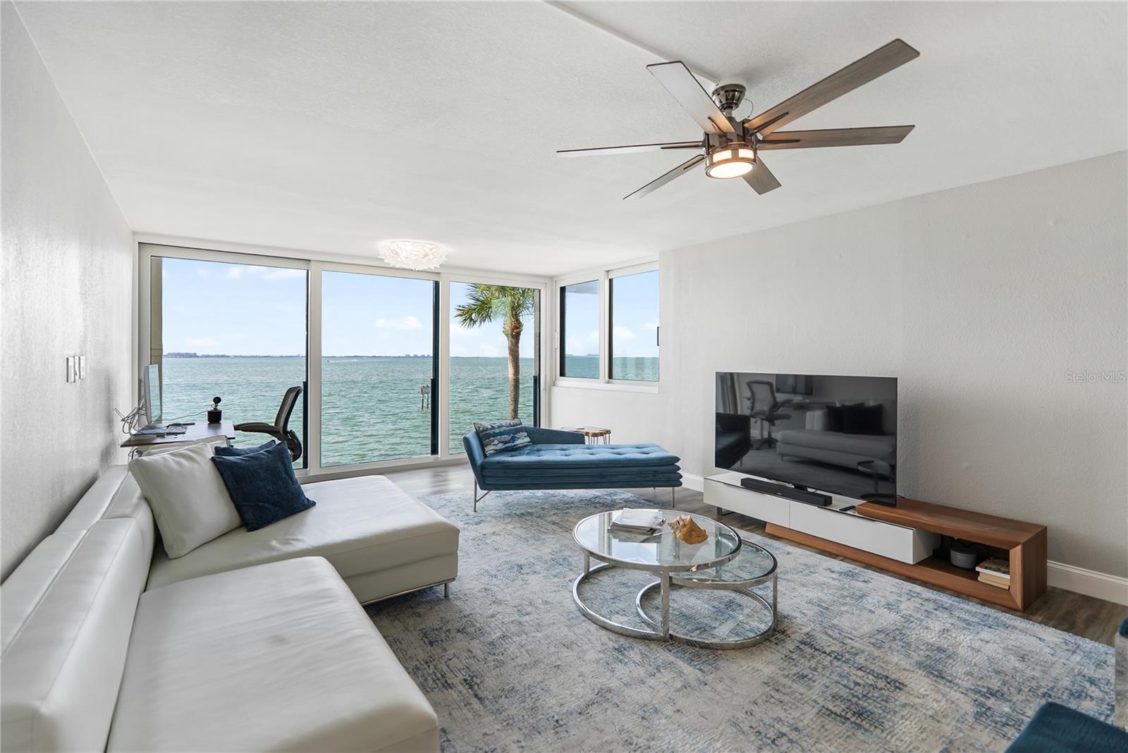 LAWRENCE POINTE II - Residential Lease