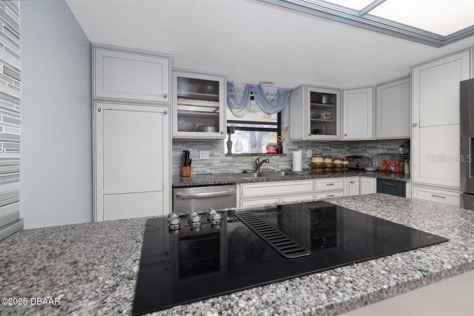 PELICAN BAY PH 04 UNIT 02 - Residential