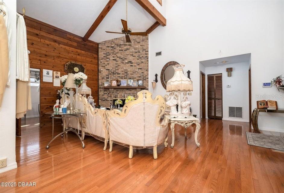 PELICAN BAY PH 04 UNIT 02 - Residential