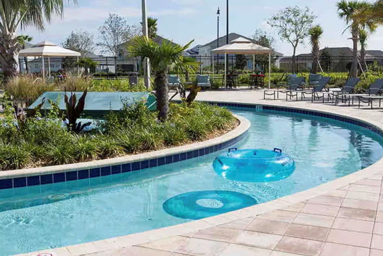 STOREY LAKE - Residential