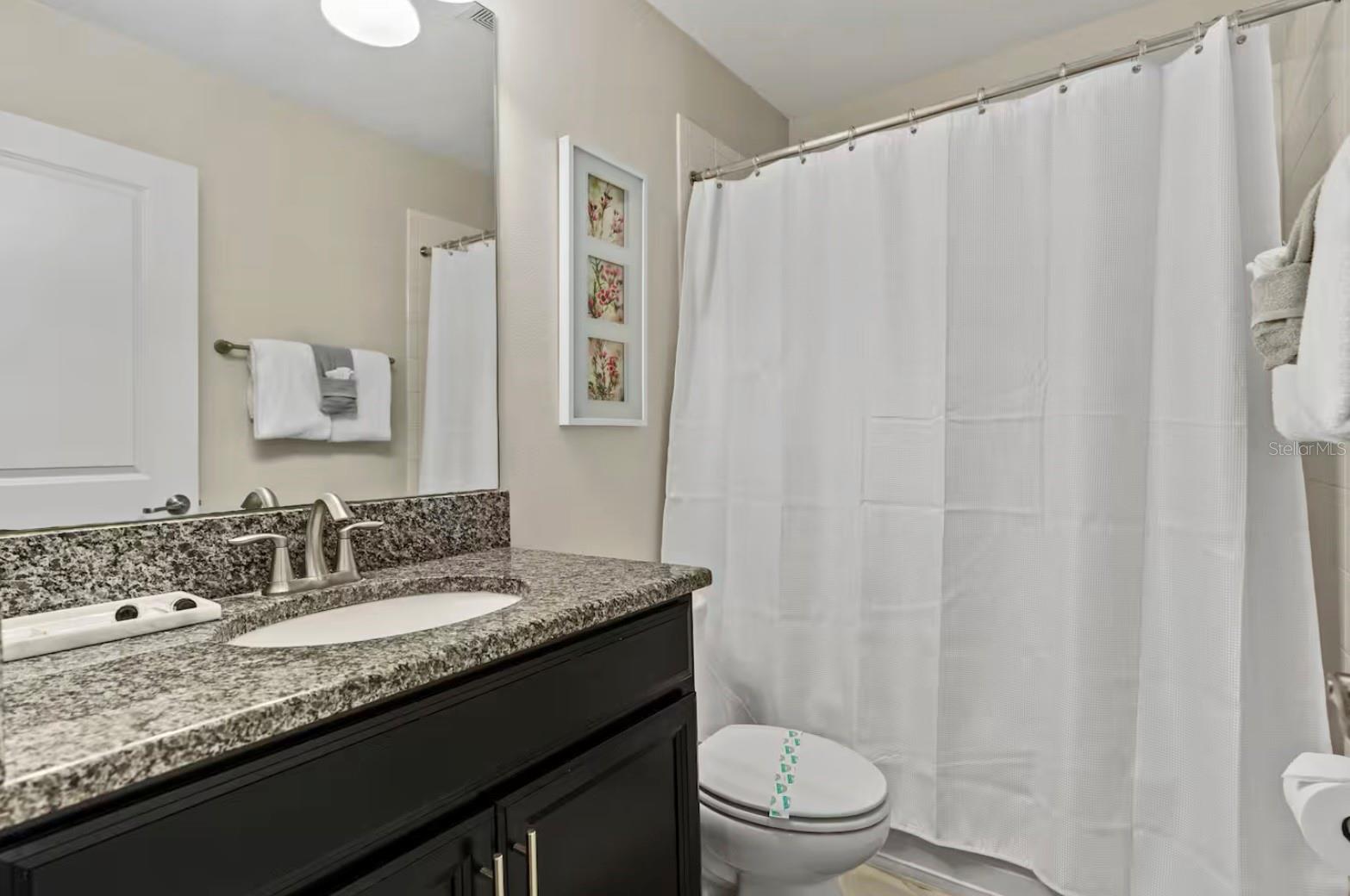 STOREY LAKE - Residential