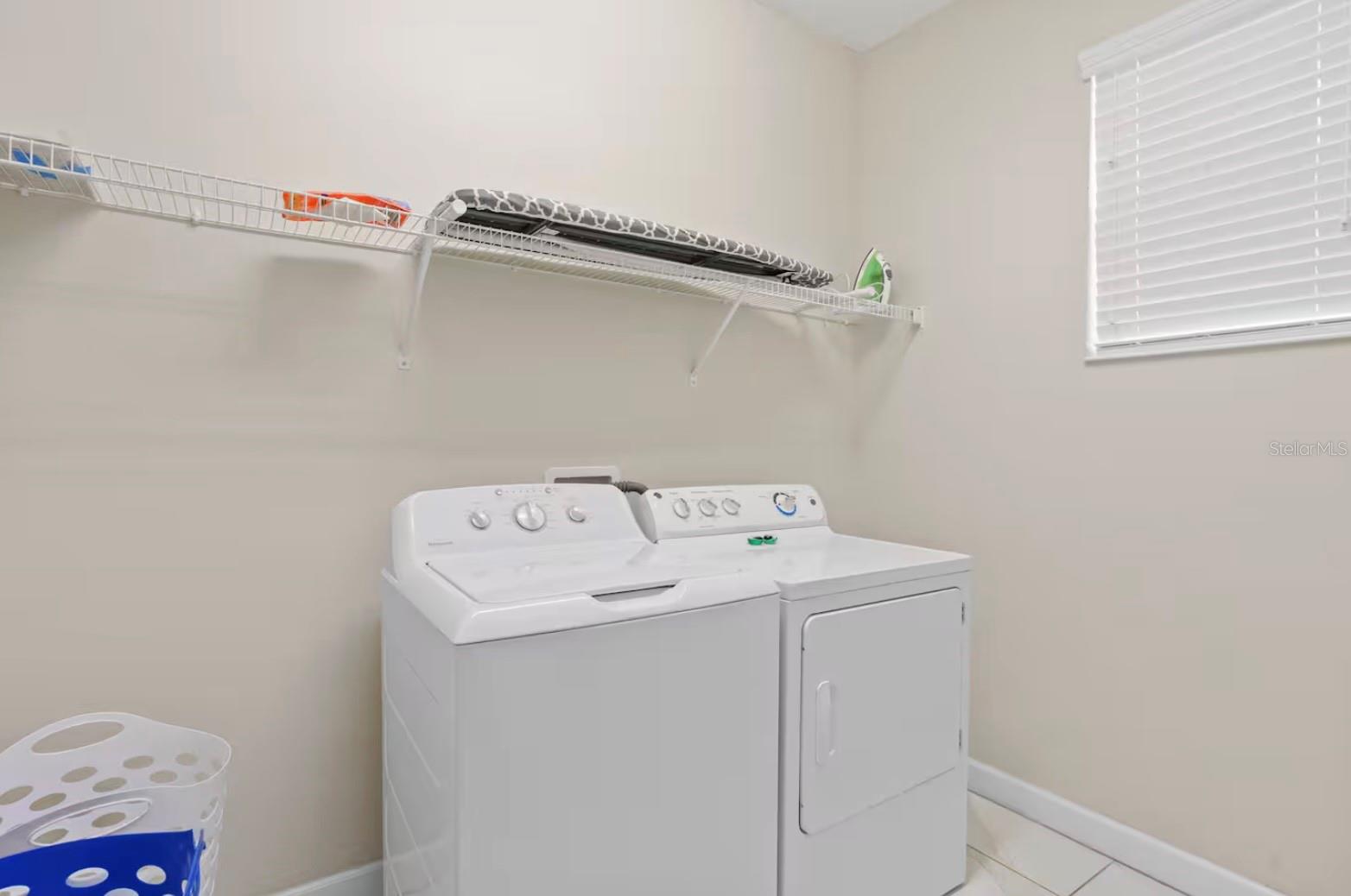 STOREY LAKE - Residential