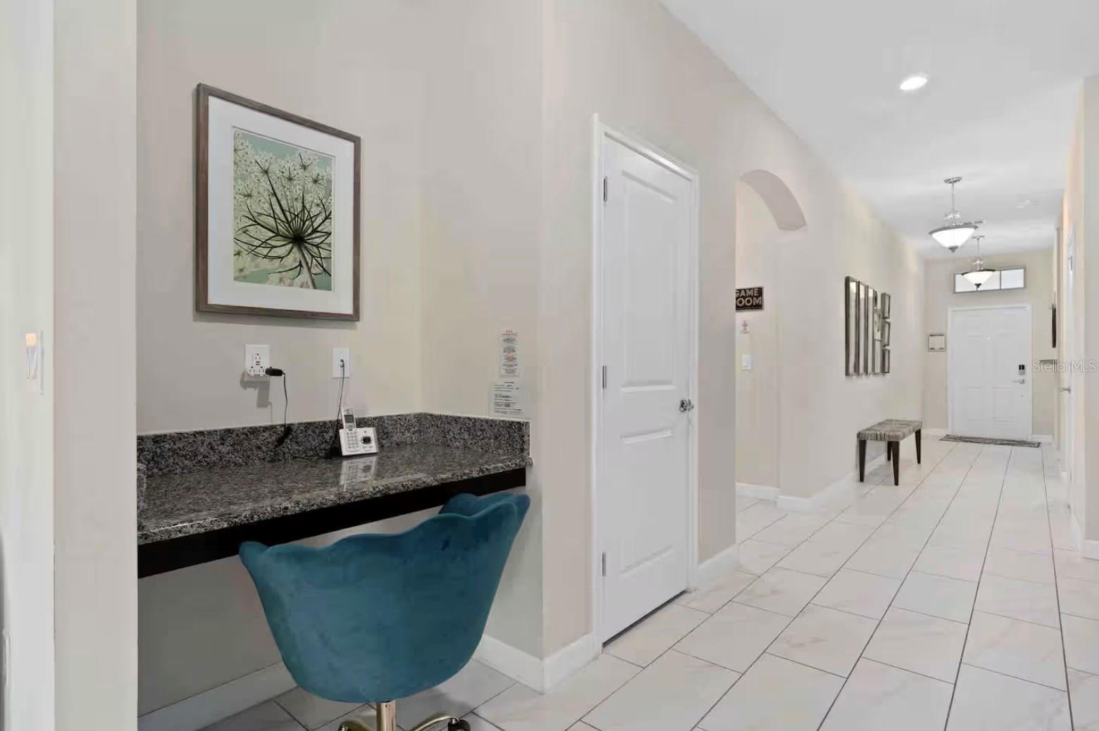 4700 SLEEPY HOLLOW DRIVE