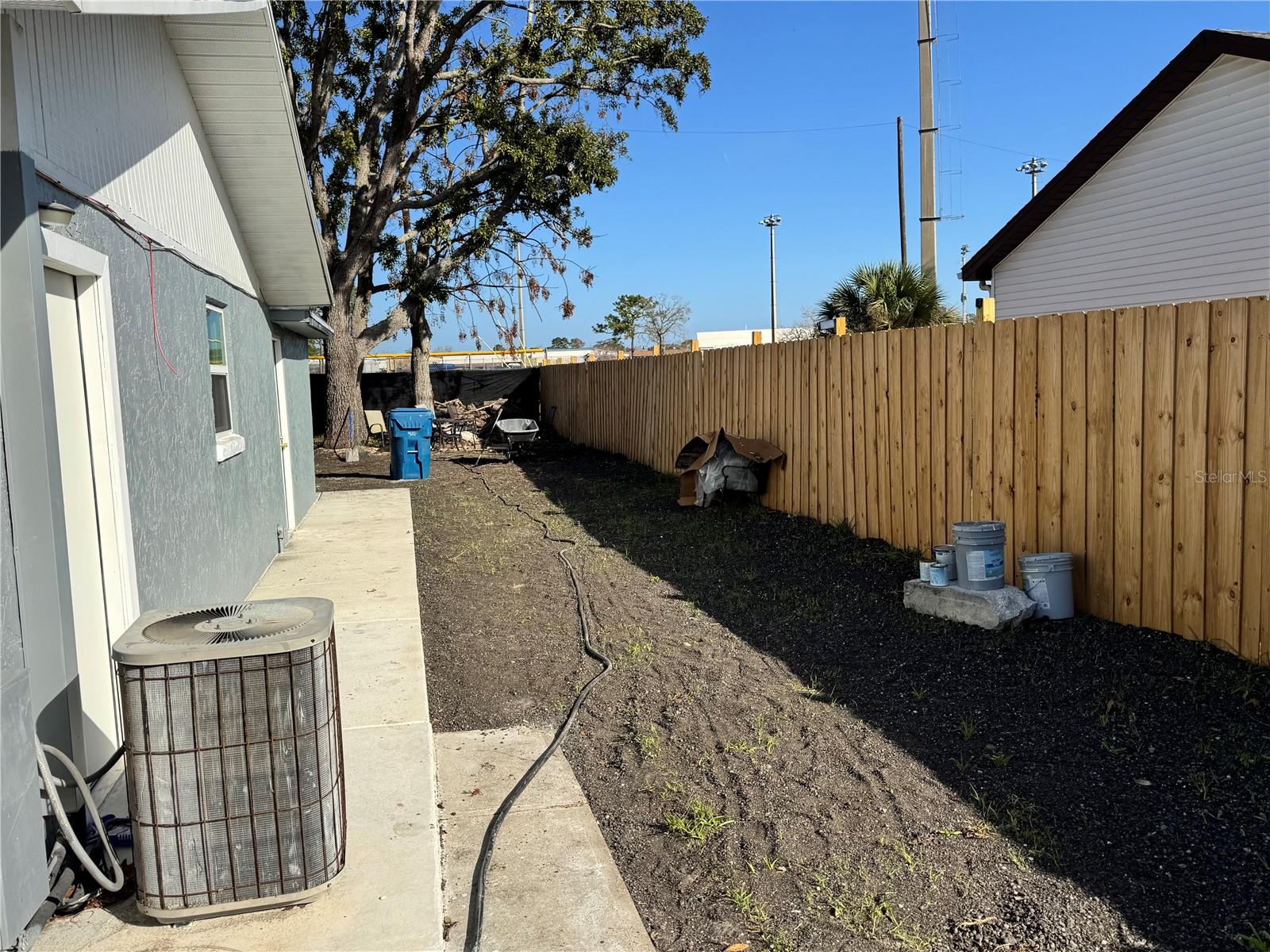 SPRING HILL - Residential Lease