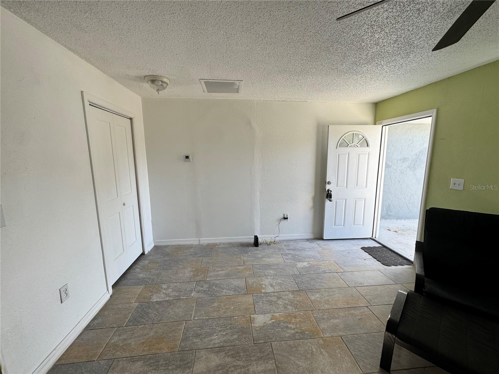 SPRING HILL - Residential Lease