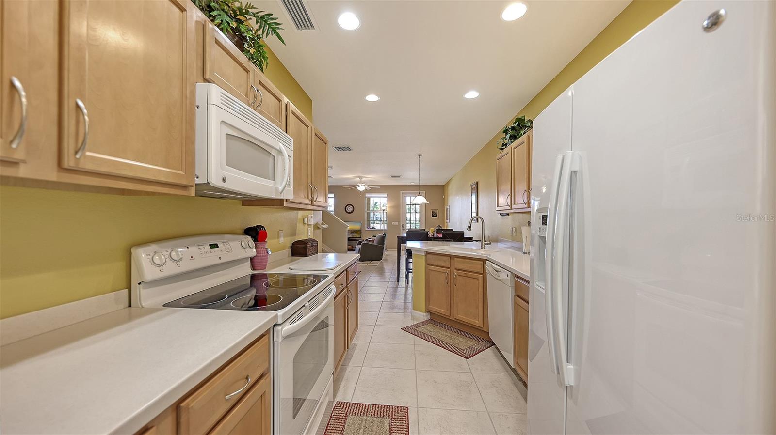 SAN MICHELE AT UNIVERSITY COMMONS - Residential