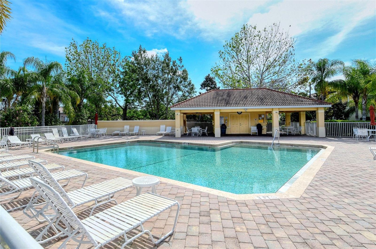 SAN MICHELE AT UNIVERSITY COMMONS - Residential