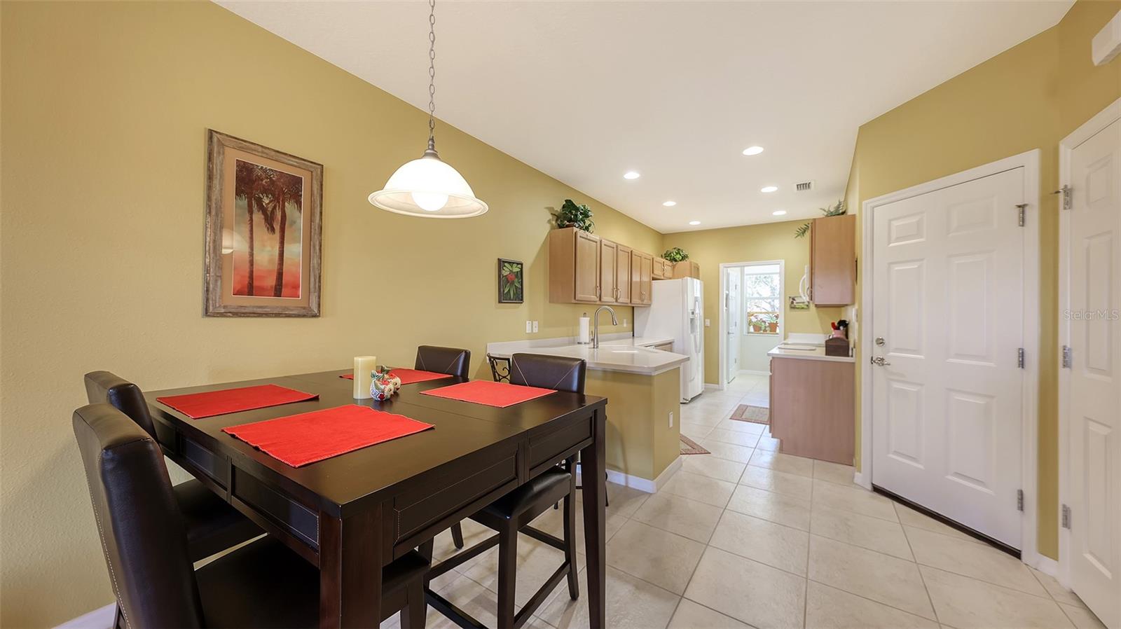 SAN MICHELE AT UNIVERSITY COMMONS - Residential