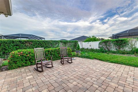 A home in LAKELAND