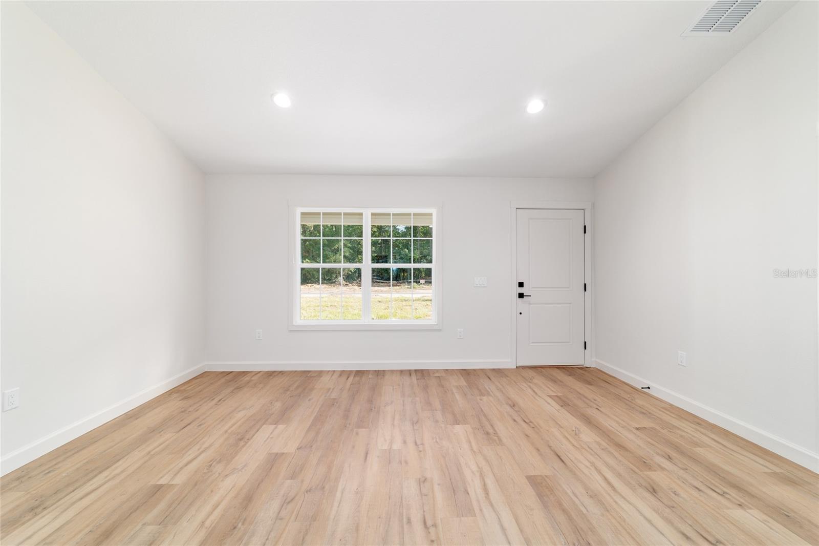 RAINBOW PARK - Residential