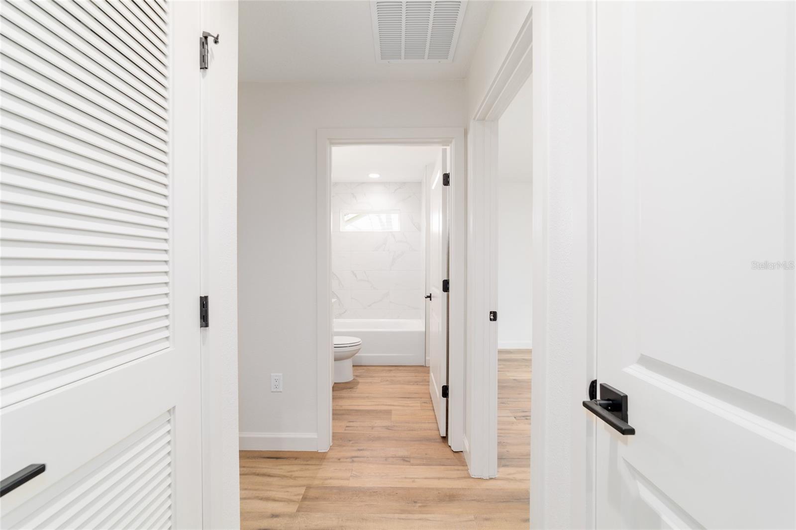 RAINBOW PARK - Residential