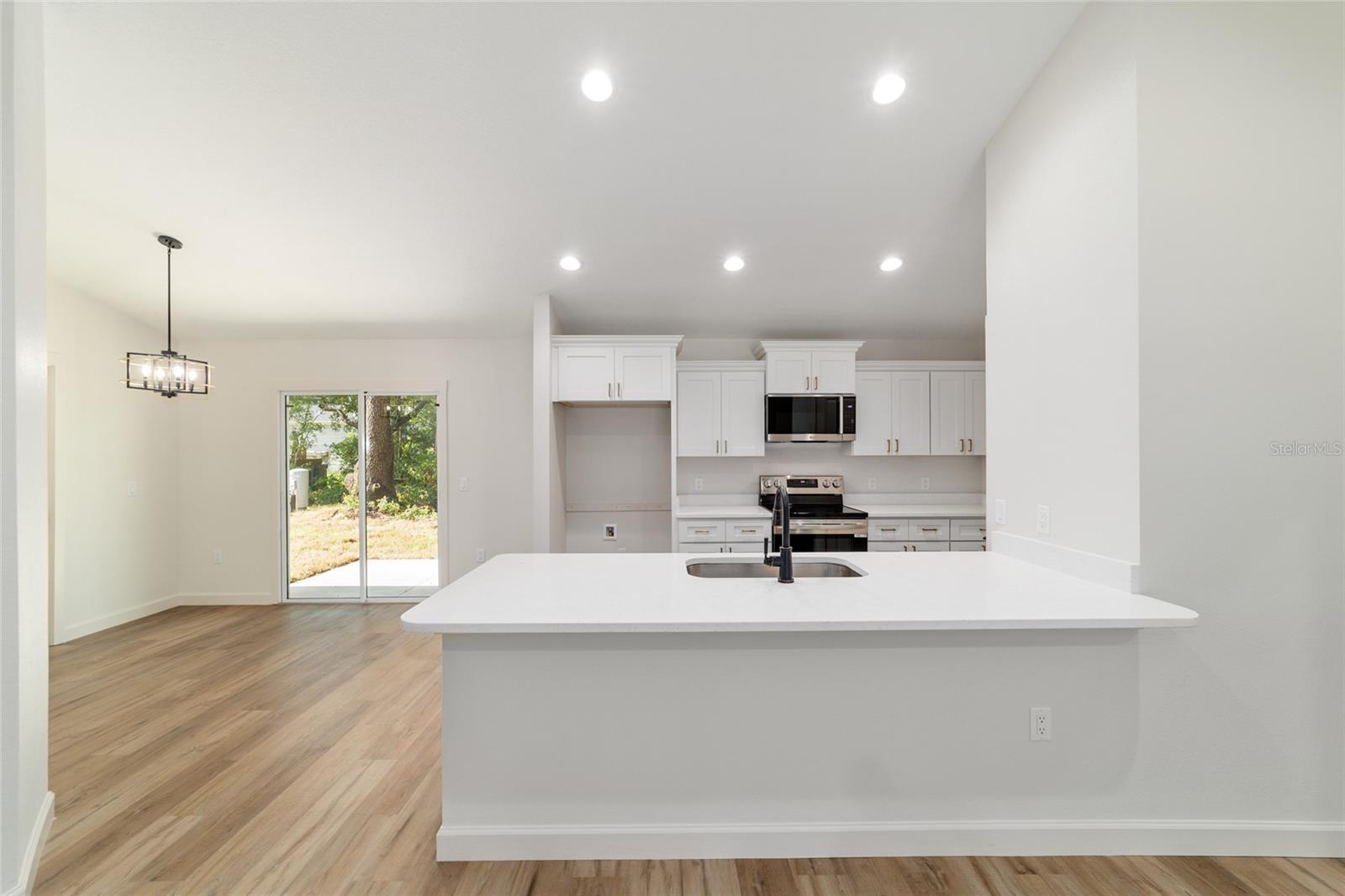 RAINBOW PARK - Residential