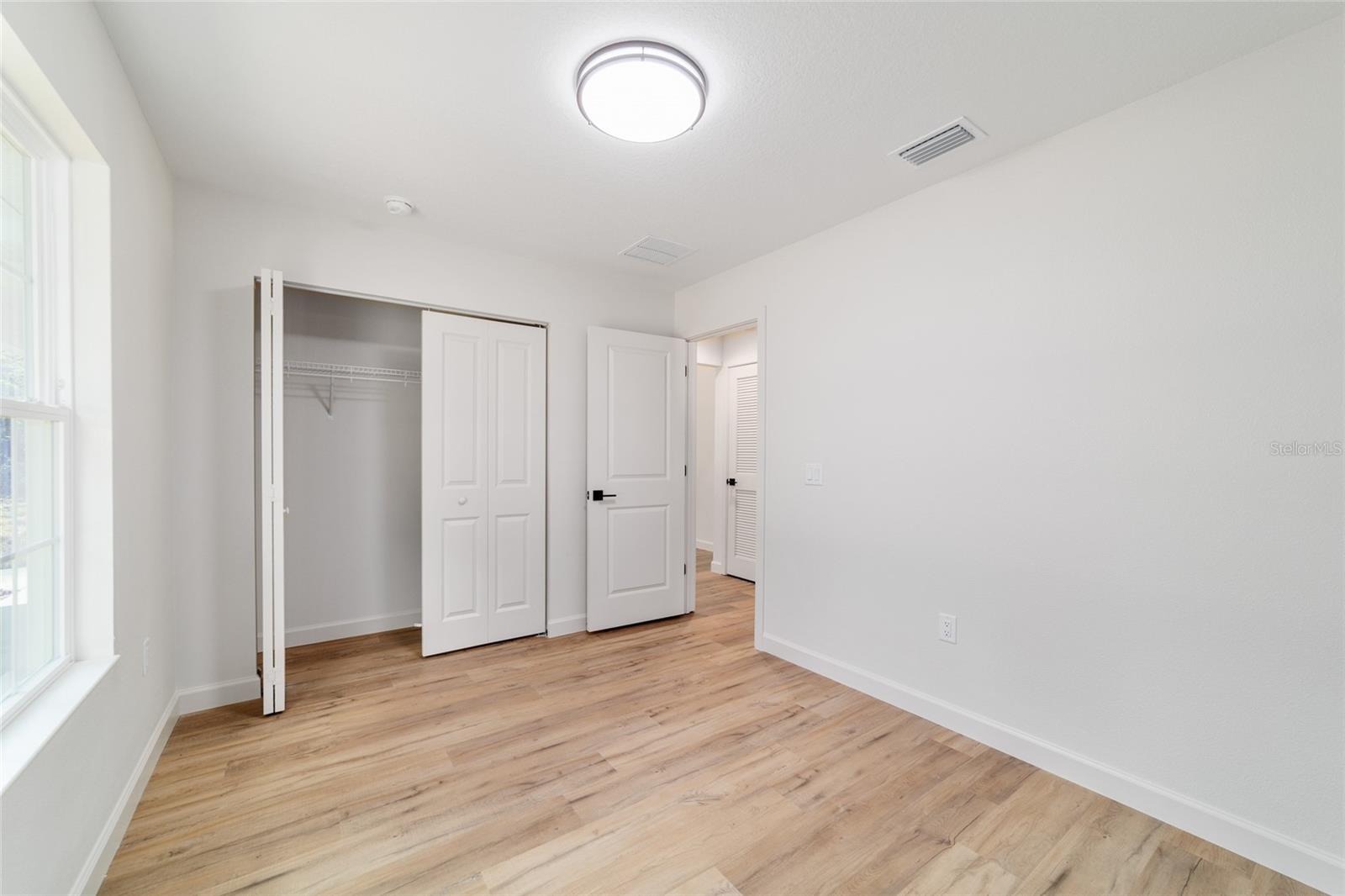 RAINBOW PARK - Residential