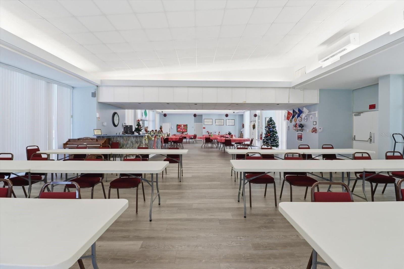 ROYAL OAKS THIRD ADD - Residential