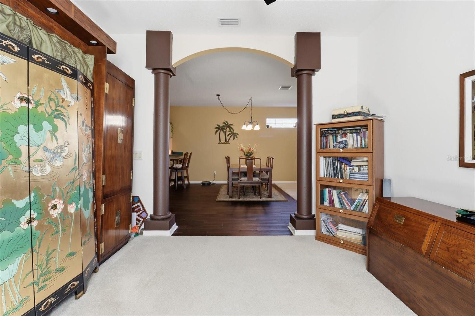 ROYAL OAKS THIRD ADD - Residential