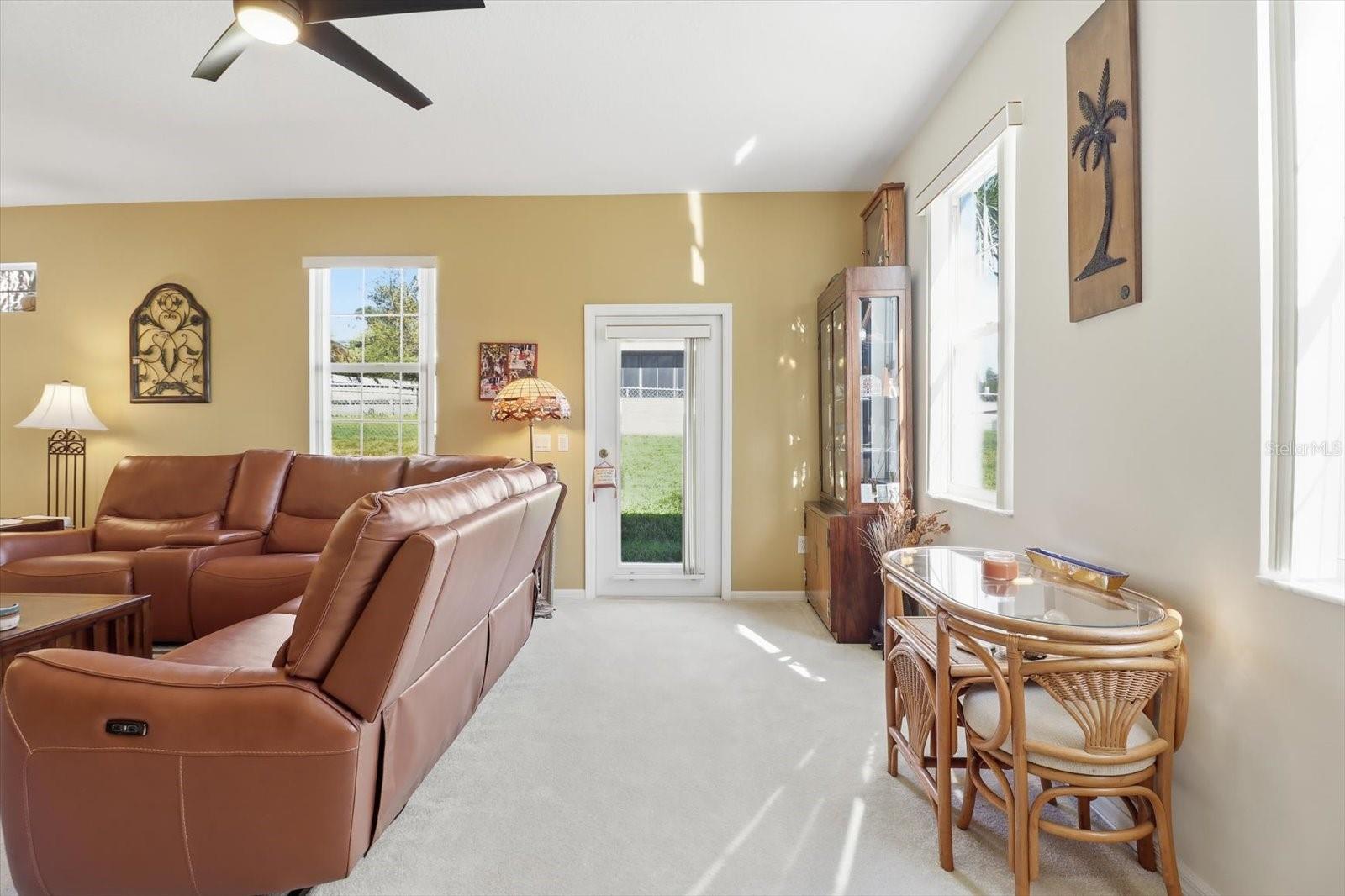 ROYAL OAKS THIRD ADD - Residential