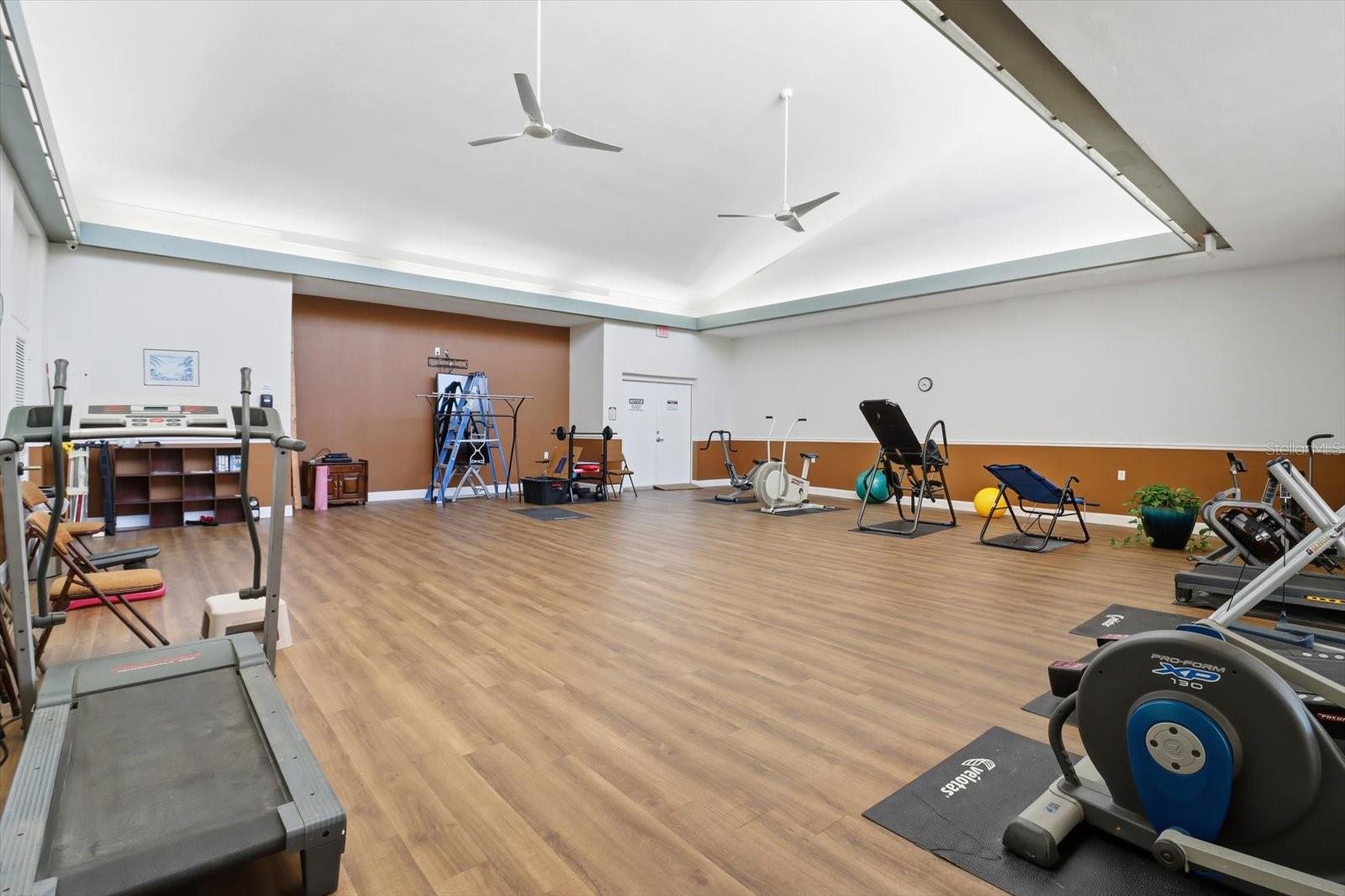 ROYAL OAKS THIRD ADD - Residential