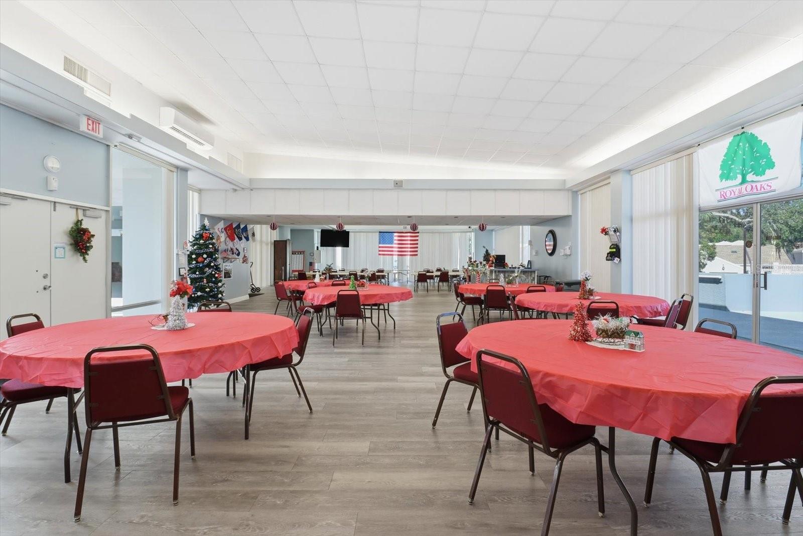 ROYAL OAKS THIRD ADD - Residential