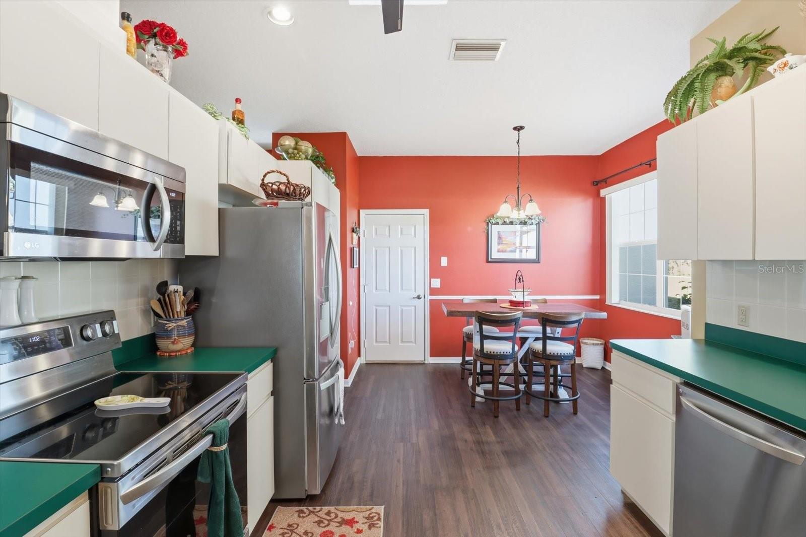 ROYAL OAKS THIRD ADD - Residential