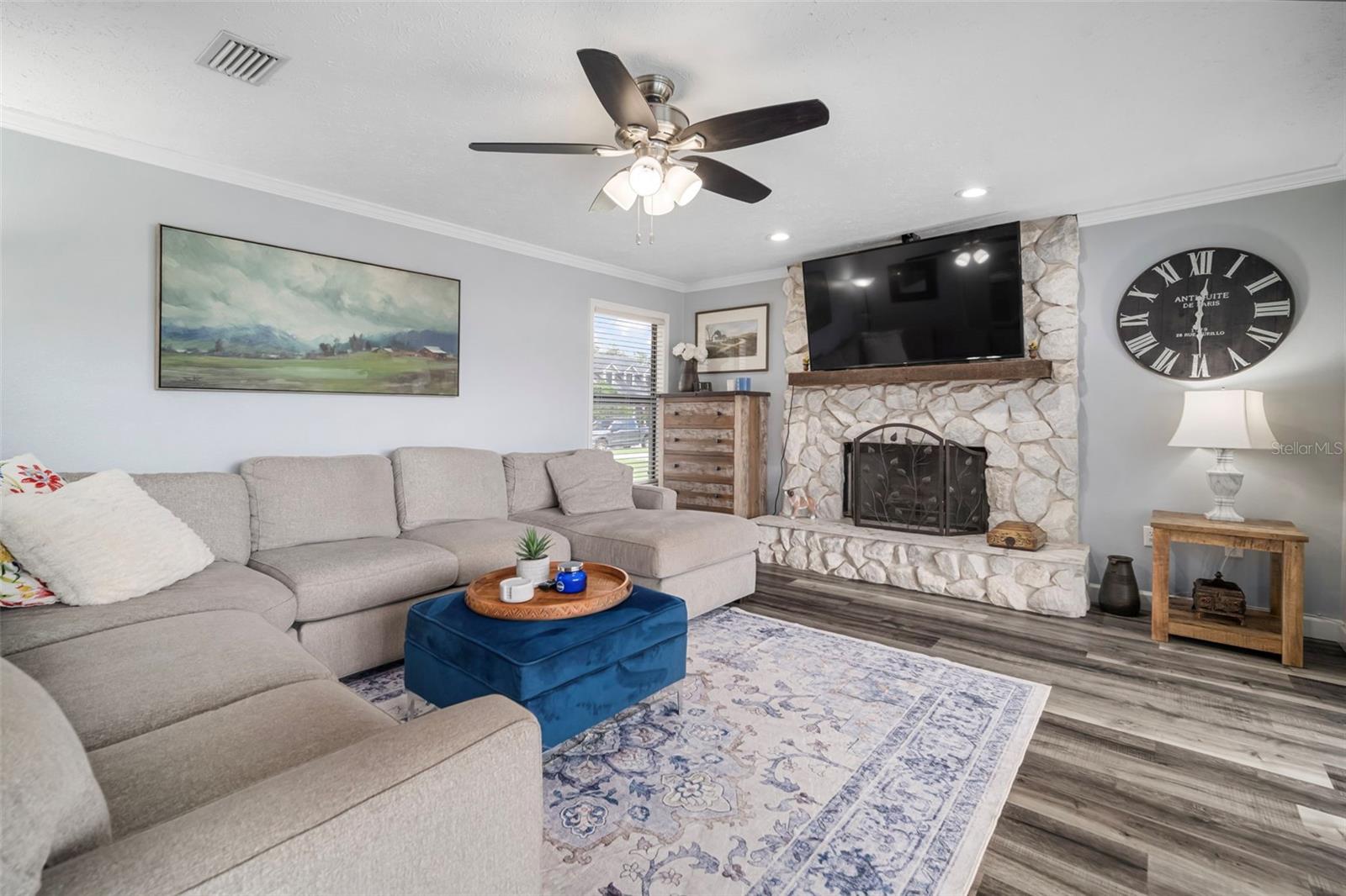 1505 FOX HILL PLACE