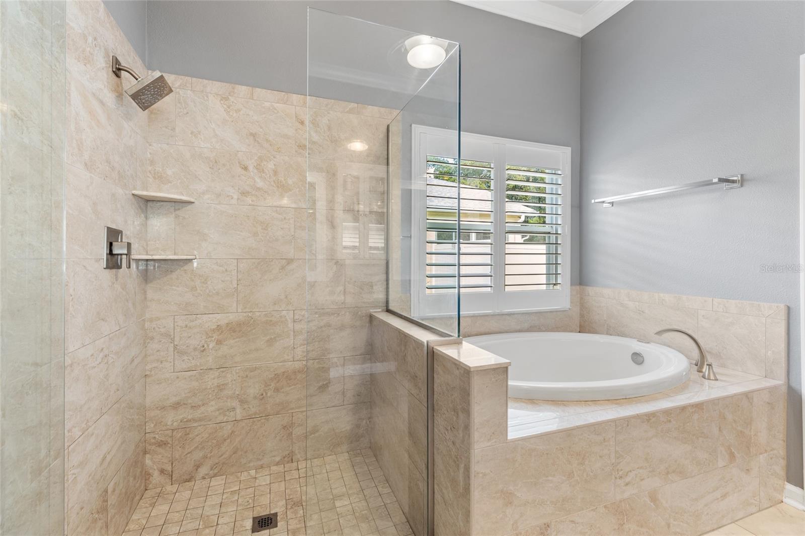 PINE GLEN - Residential