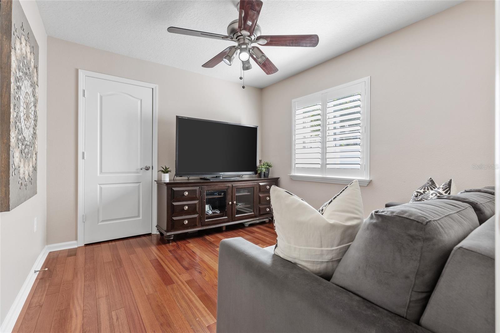 PINE GLEN - Residential