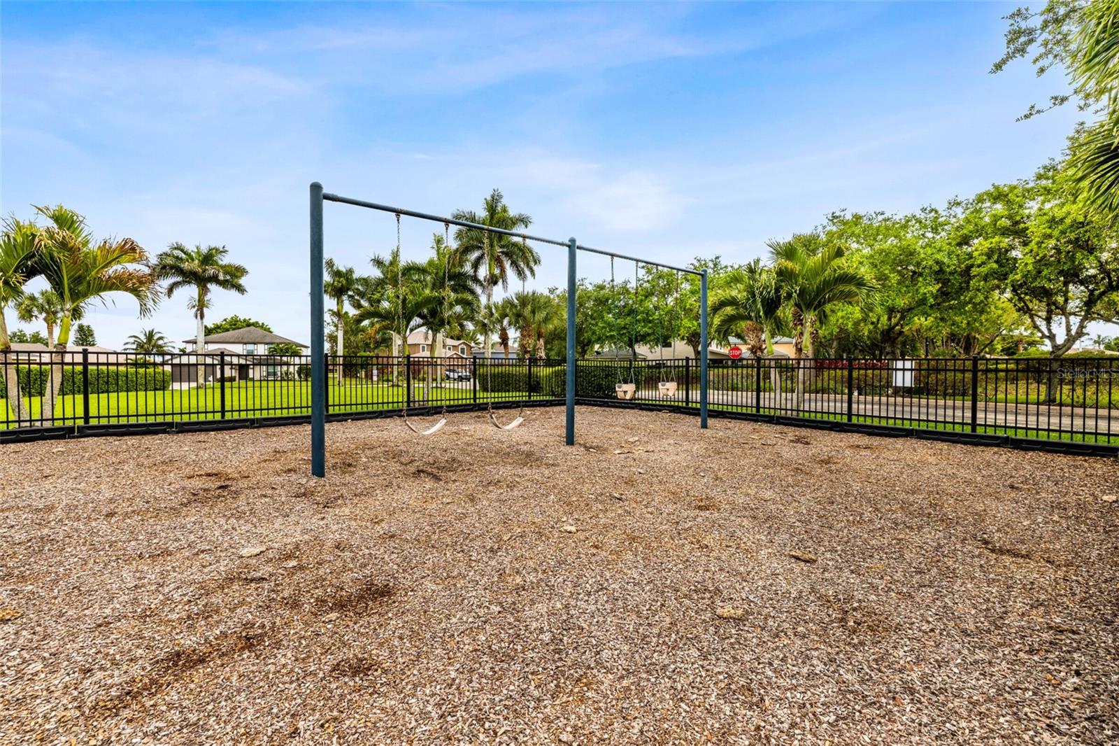 CYPRESS CAY - Residential