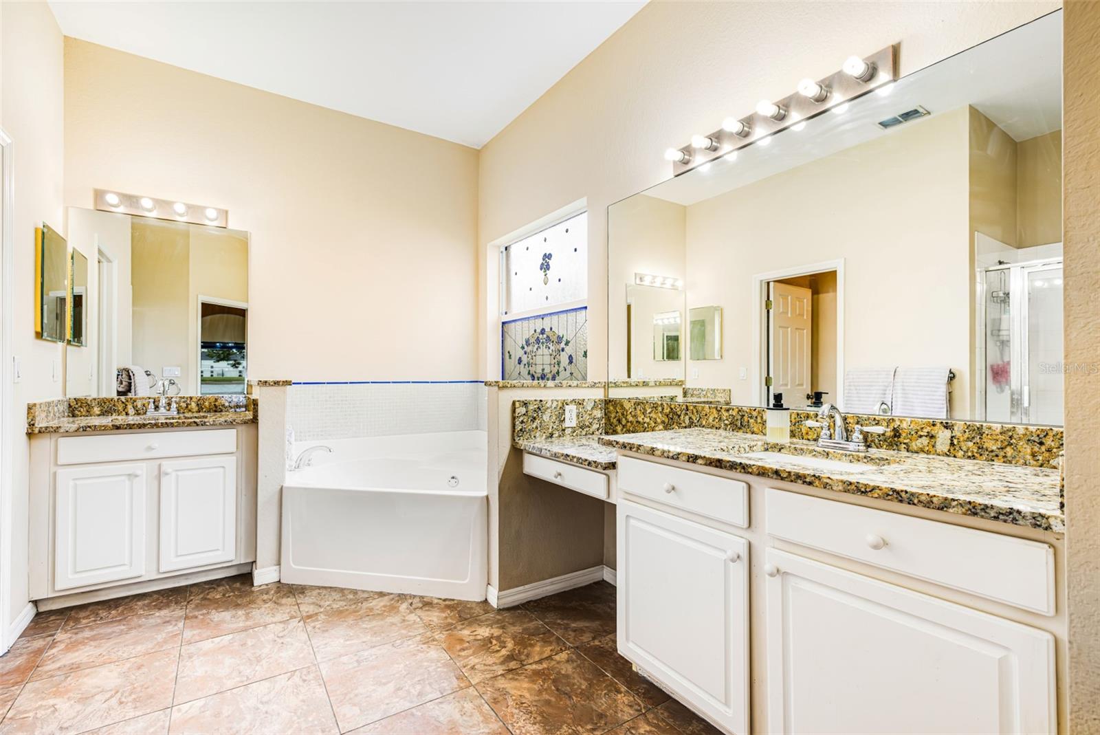 CYPRESS CAY - Residential