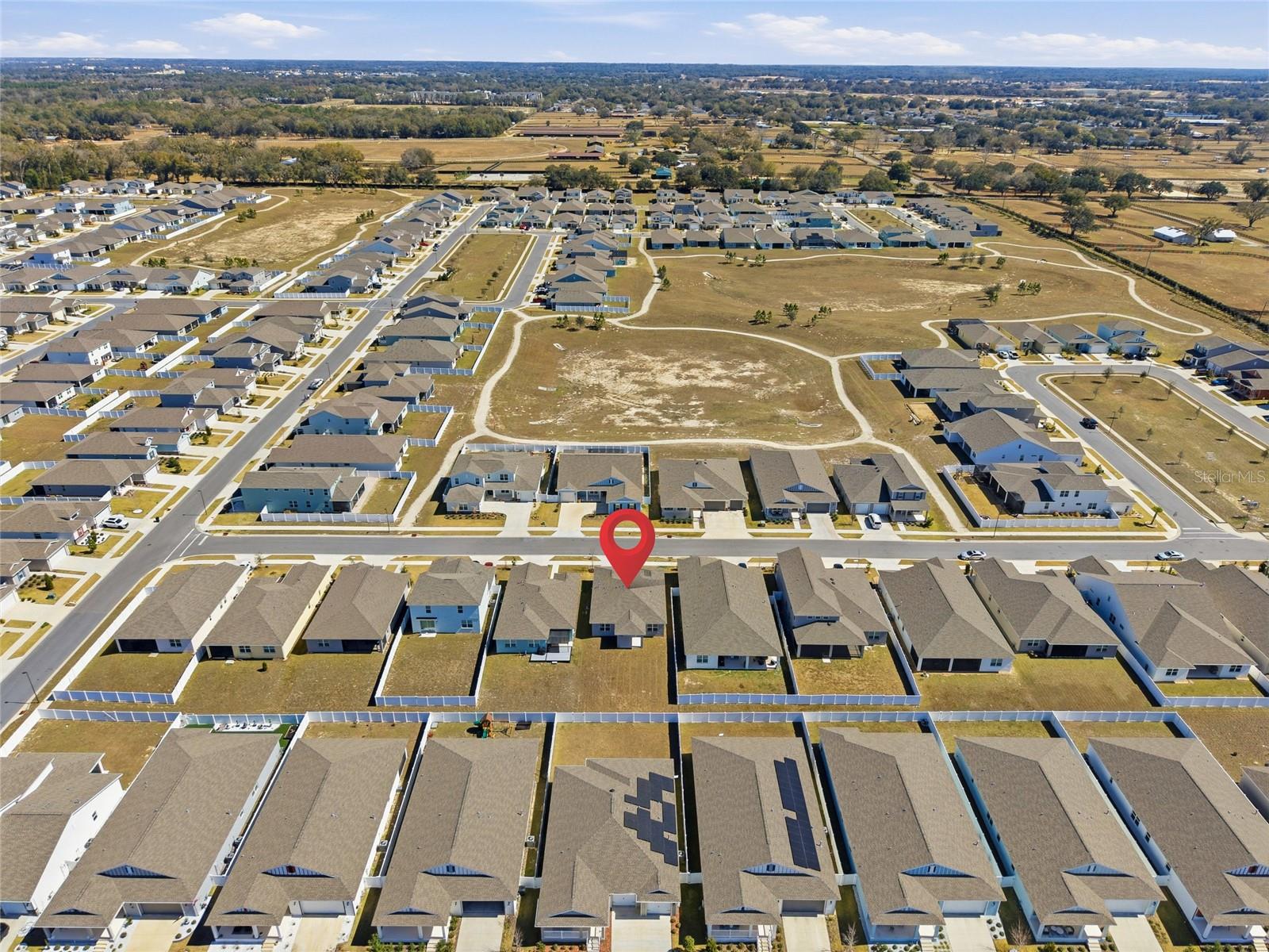 CALESA TOWNSHIP ROAN HILLS PH - Residential