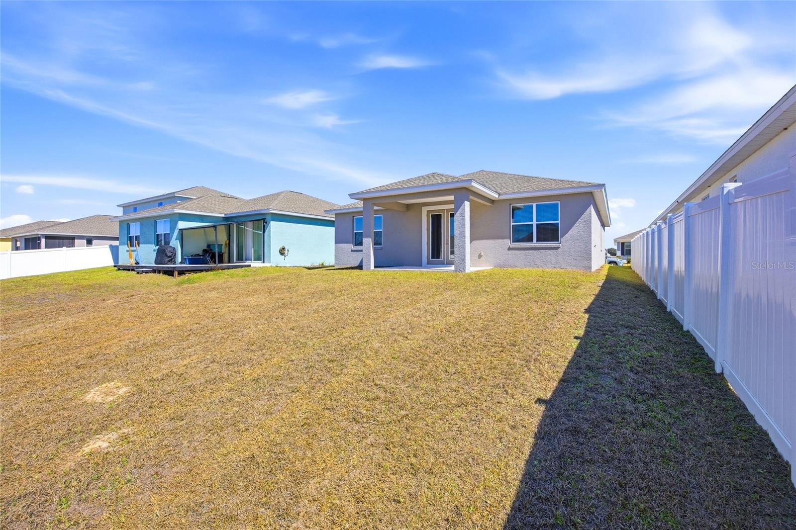 CALESA TOWNSHIP ROAN HILLS PH - Residential