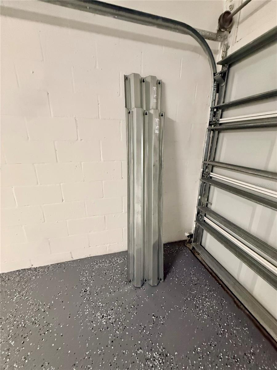 CARLTON LAKES WEST PH 1 & - Residential