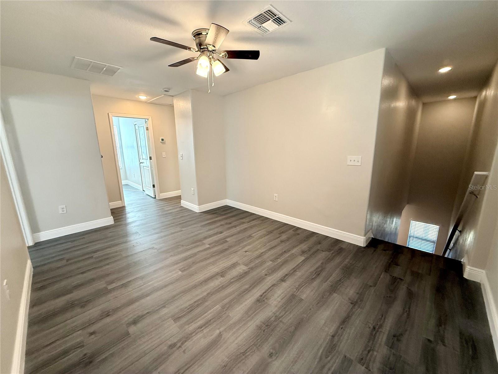 CARLTON LAKES WEST PH 1 & - Residential