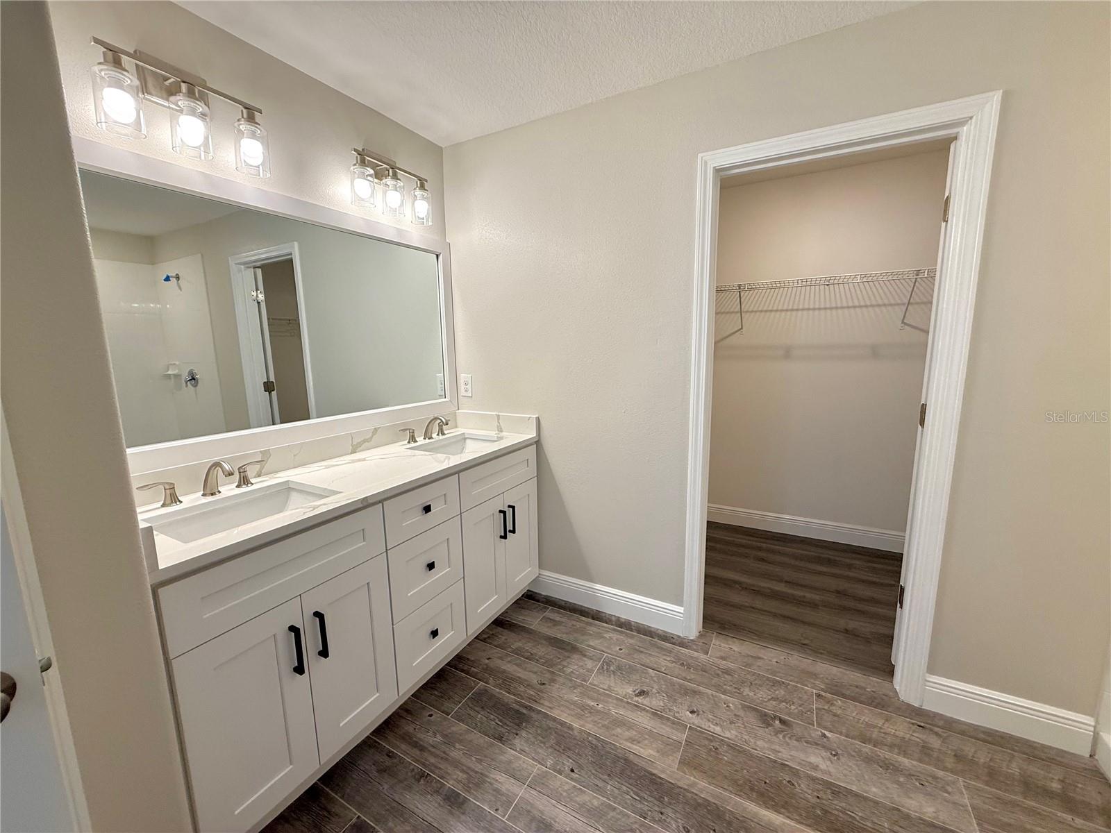 CARLTON LAKES WEST PH 1 & - Residential