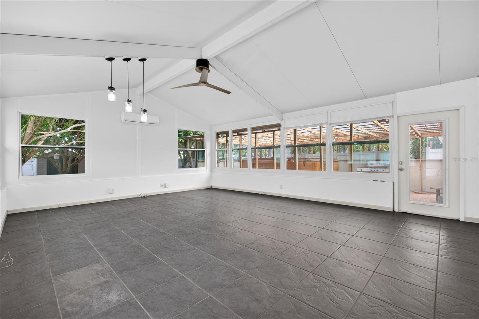 AUTUMN PLACE - Residential Lease