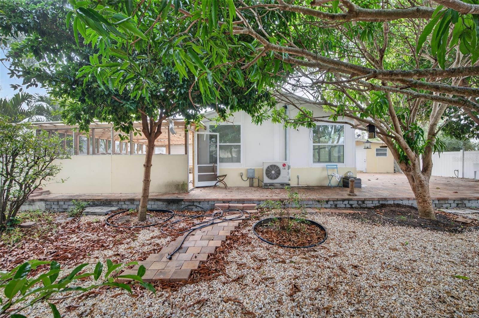 AUTUMN PLACE - Residential Lease