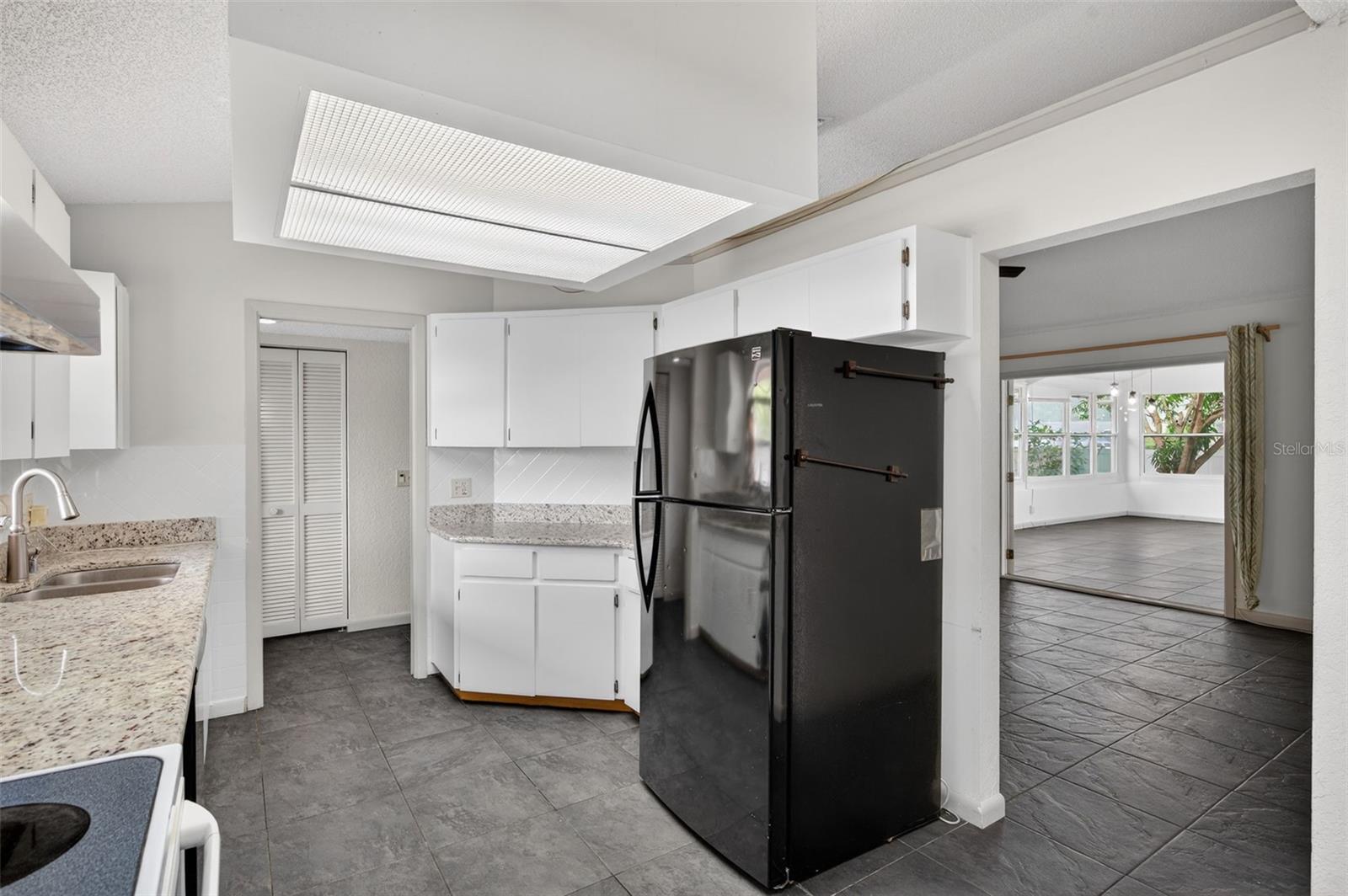 AUTUMN PLACE - Residential Lease