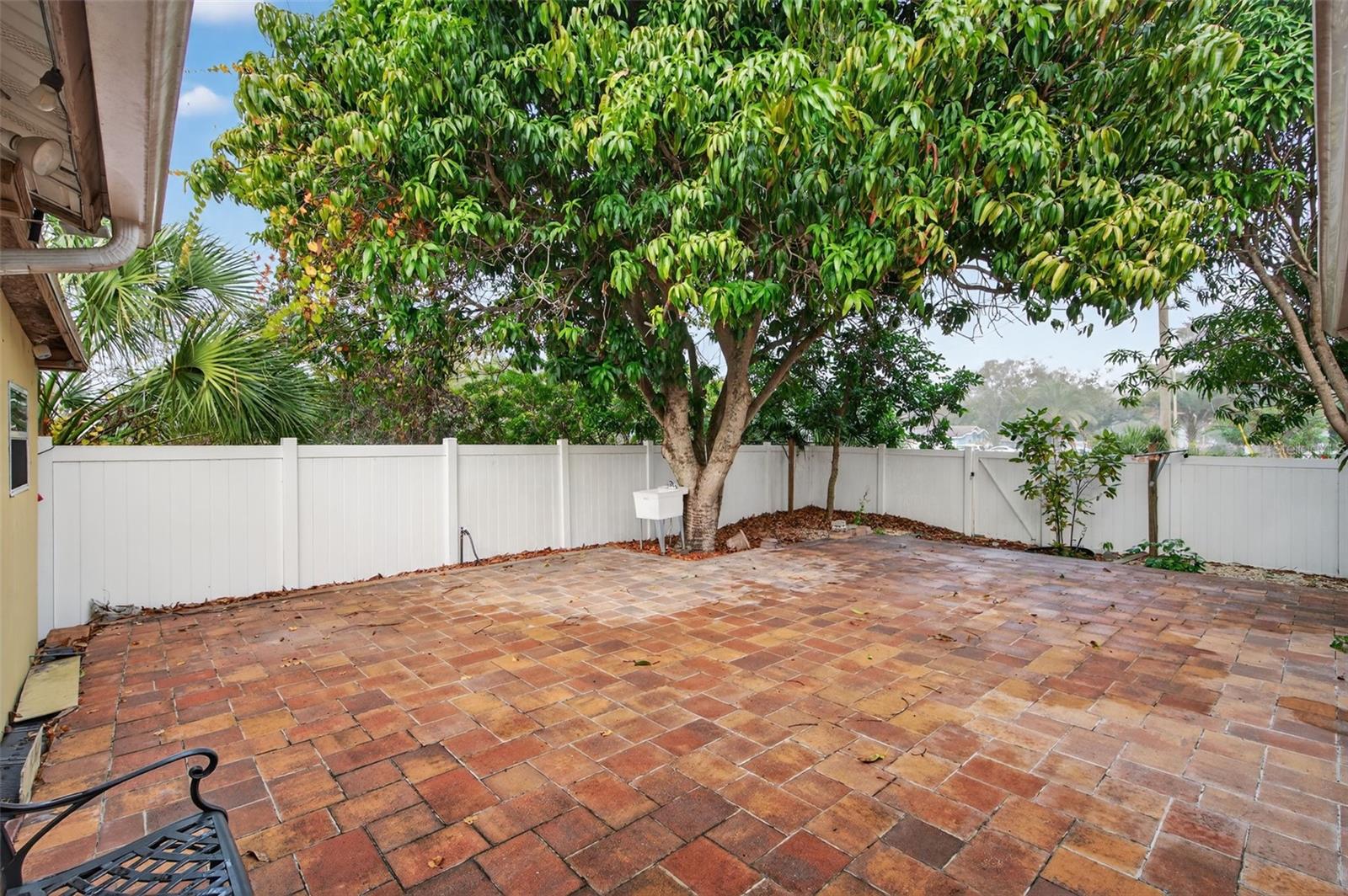 AUTUMN PLACE - Residential Lease