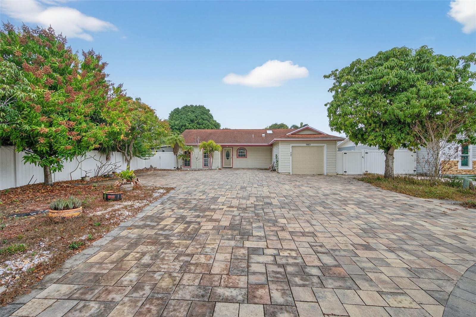 AUTUMN PLACE - Residential Lease