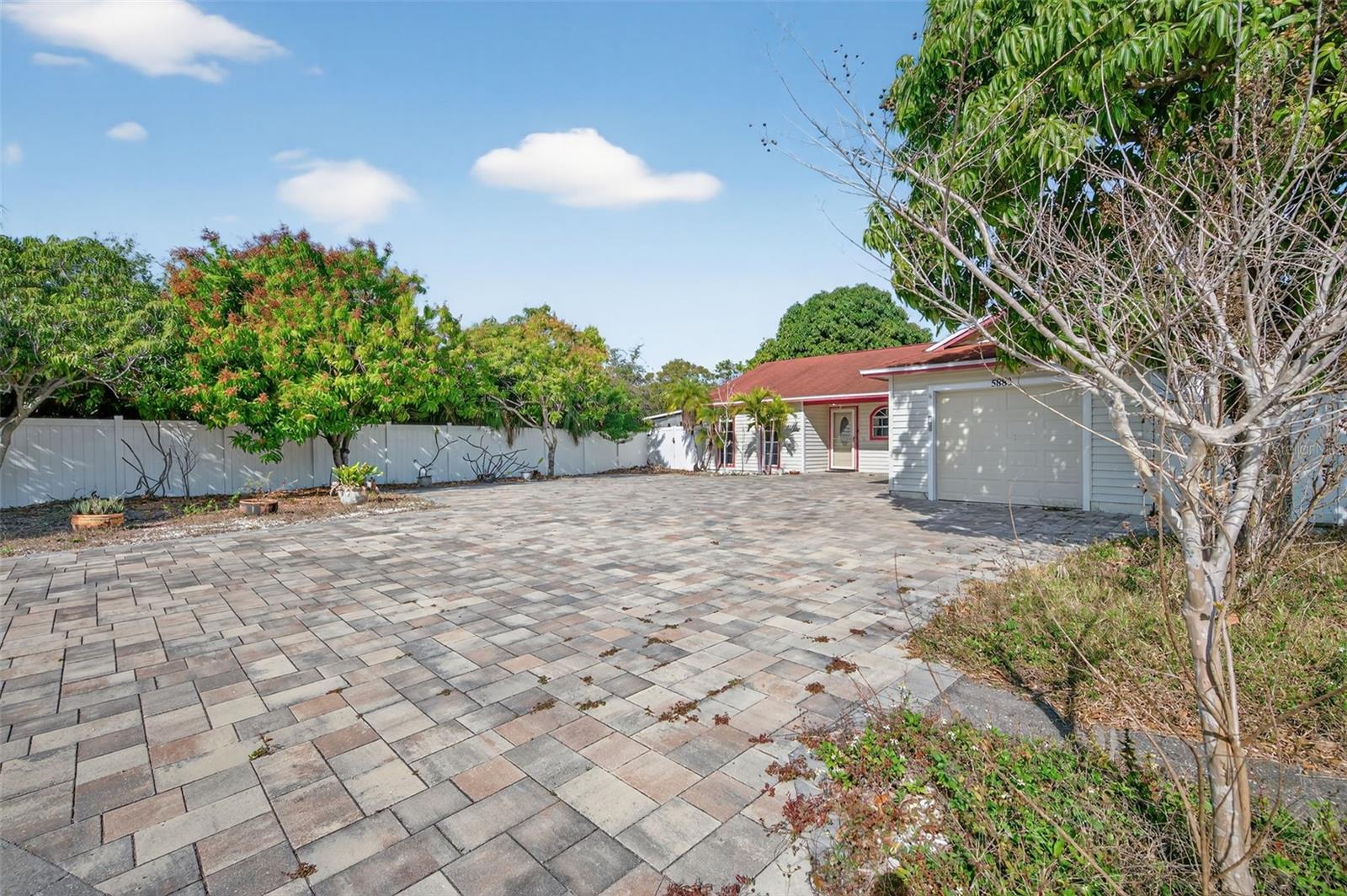 AUTUMN PLACE - Residential Lease