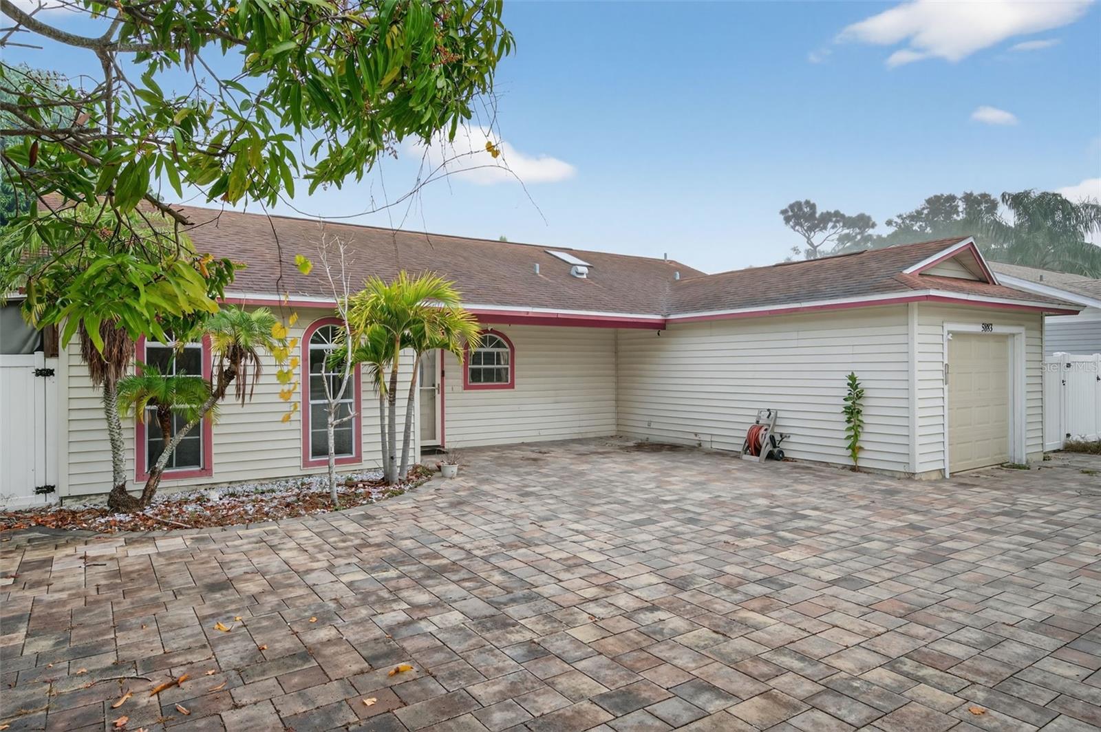 AUTUMN PLACE - Residential Lease