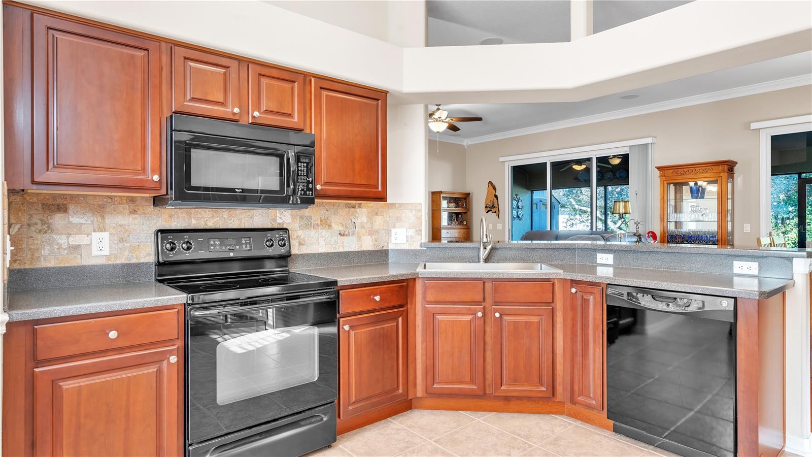 ESTATES AUBURNDALE - Residential