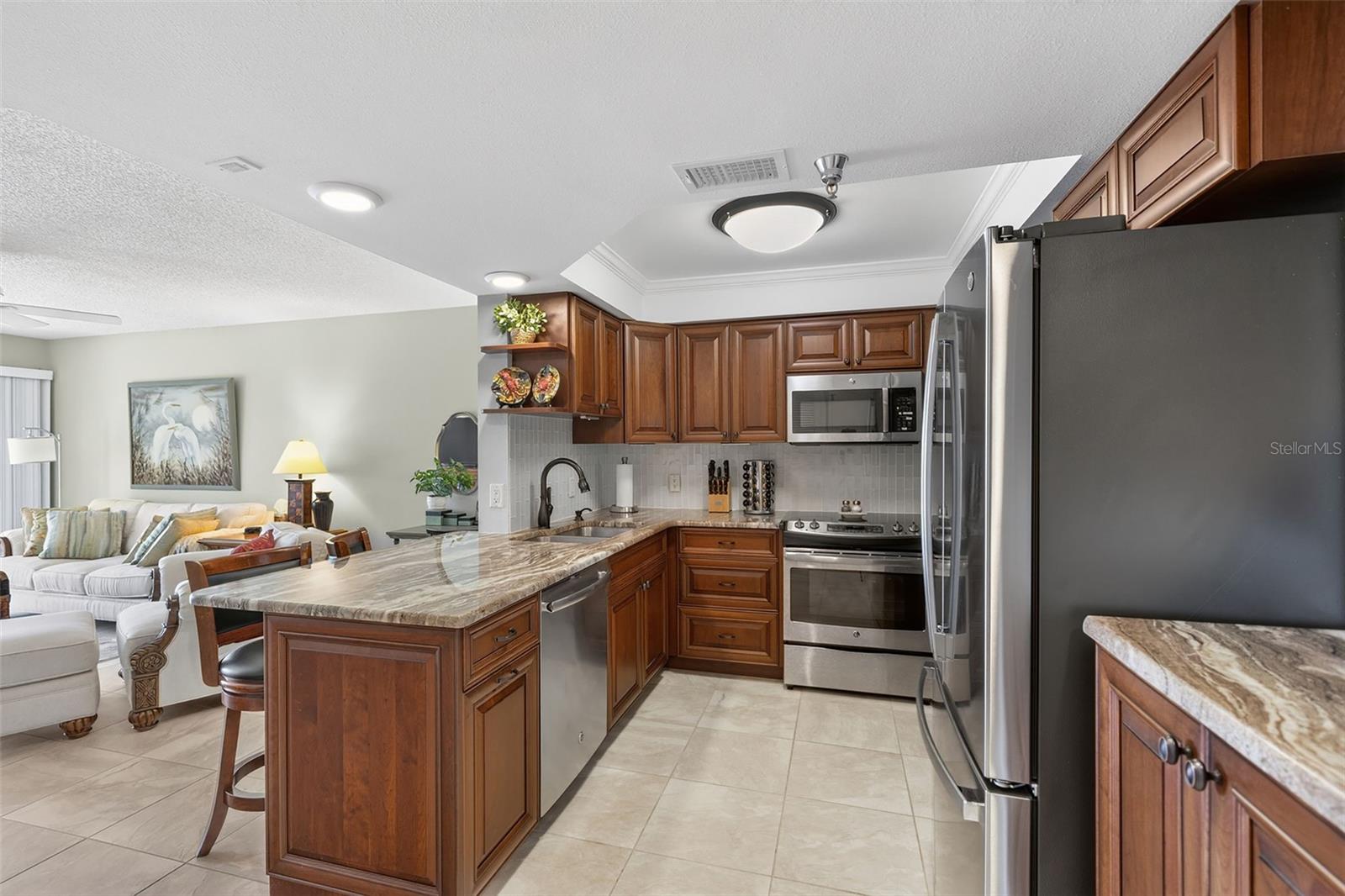 LEMON BAY BREEZES PH 02 BLDG B - Residential