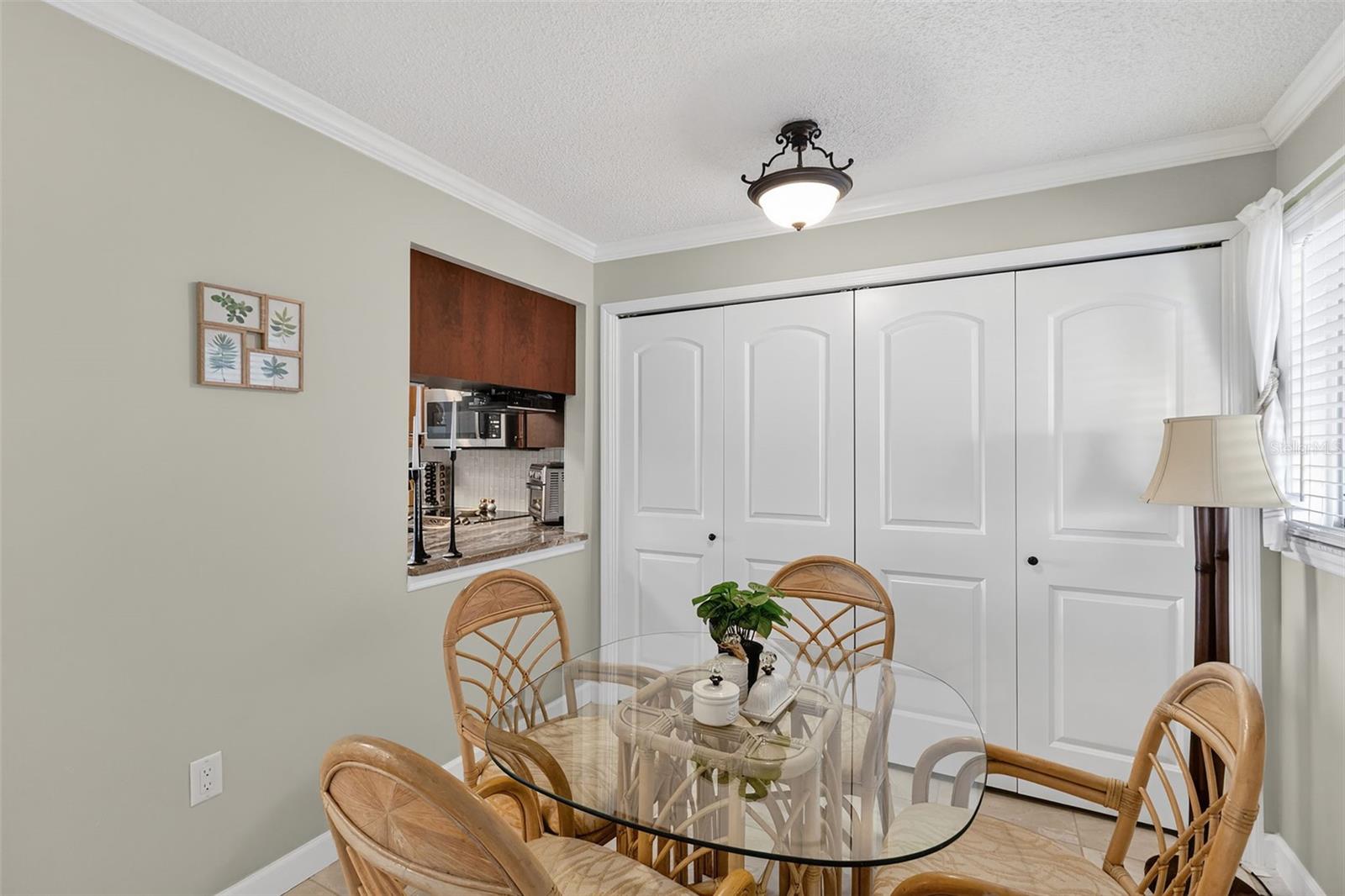 LEMON BAY BREEZES PH 02 BLDG B - Residential