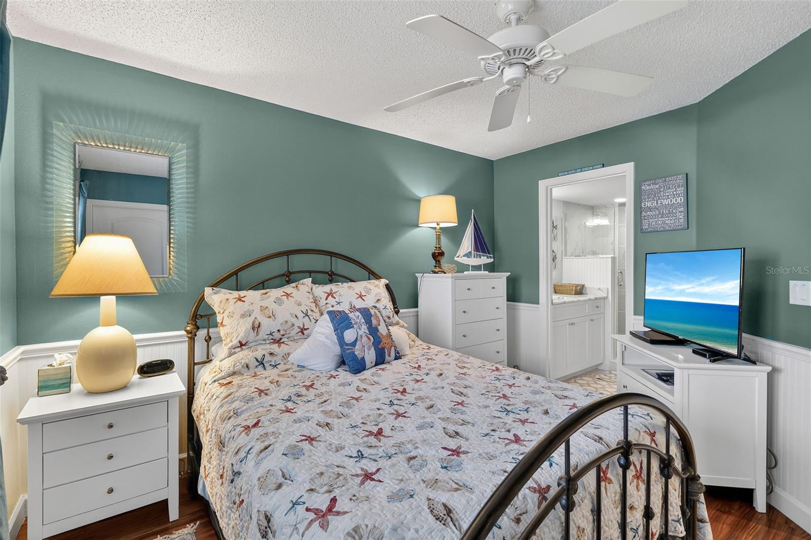 LEMON BAY BREEZES PH 02 BLDG B - Residential