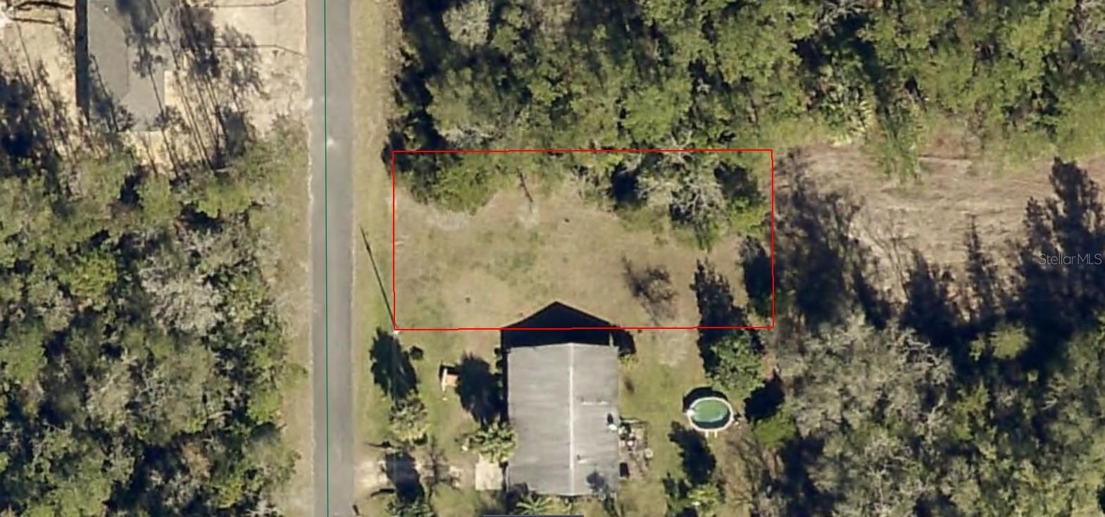 RAINBOW LAKES ESTATE - Land