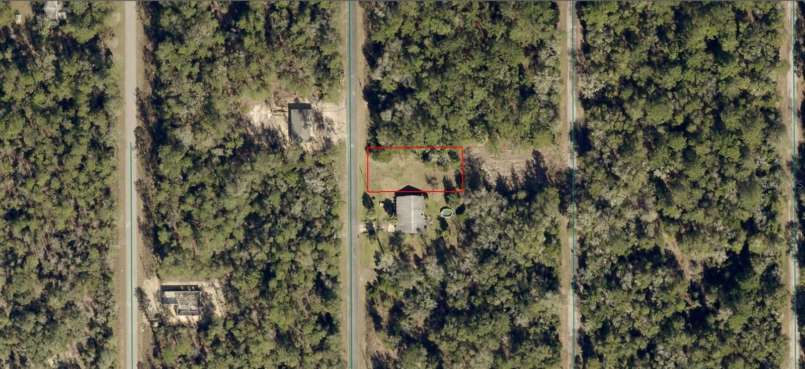 RAINBOW LAKES ESTATE - Land